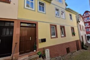 9. Riese Dachgeschoss-Fewo