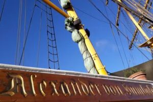 Alexander von Humboldt – Das Schiff – Hotel & Eventlocation