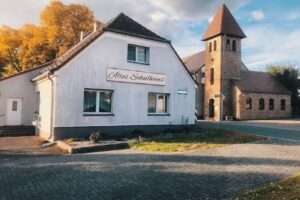 Altes Schulhaus Gr&uuml;newalde