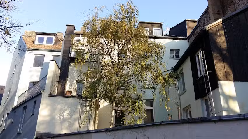 Apartment 16