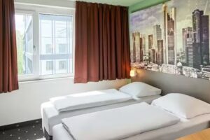 B&B HOTEL Frankfurt-West