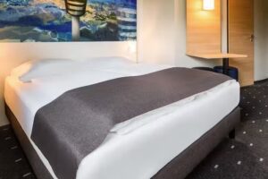 B&B HOTEL Stuttgart-Airport/Messe