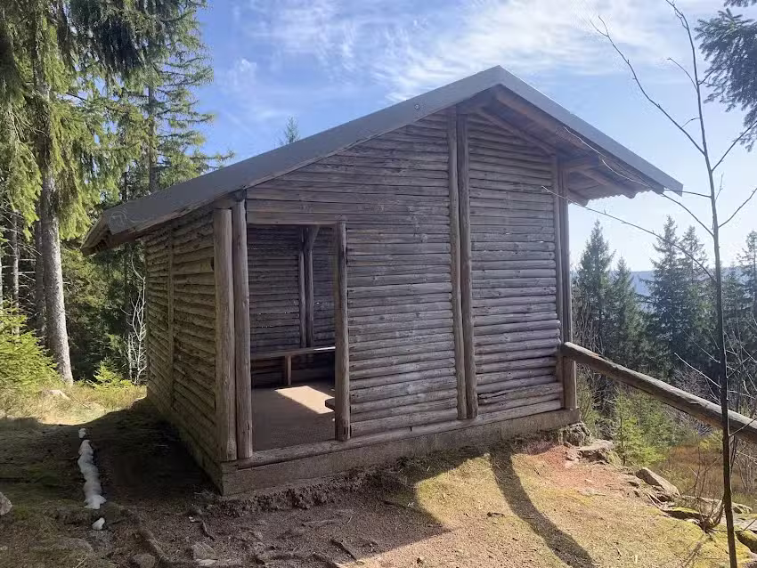 Balzenwaldh&uuml;tte