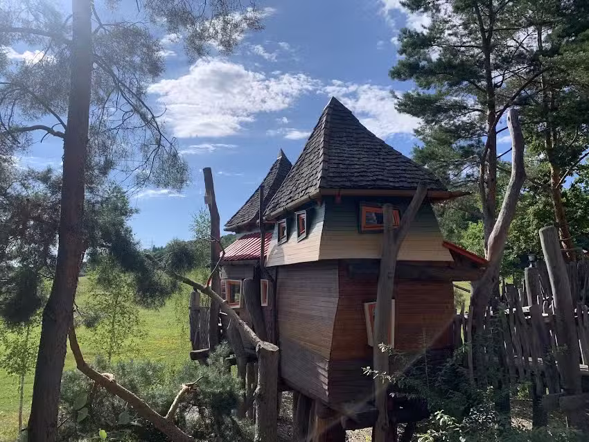 Baumhaushotel OaseWeil