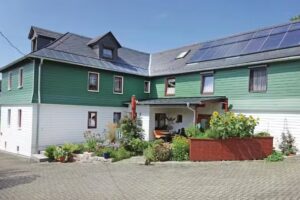 Beautiful Apartment In Remptendorf With Kitchen