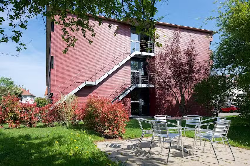Bed & Breakfast Rotes Haus