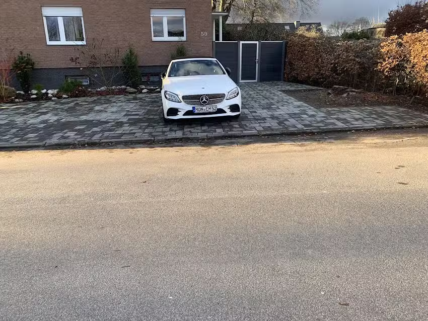 Behagliches Haus mit Kamin