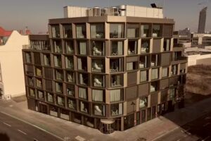 Bellman Hotel