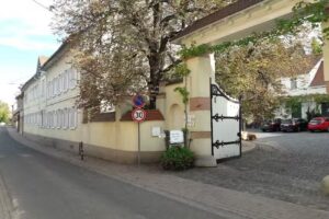 Bio-Weingut und G&auml;stehaus Bernhard-R&auml;der