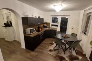 Blackfrorest-Apartment