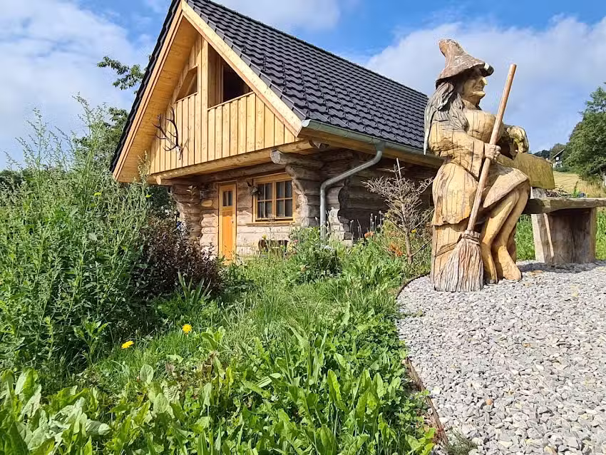Blockhaus an der Skiwiese