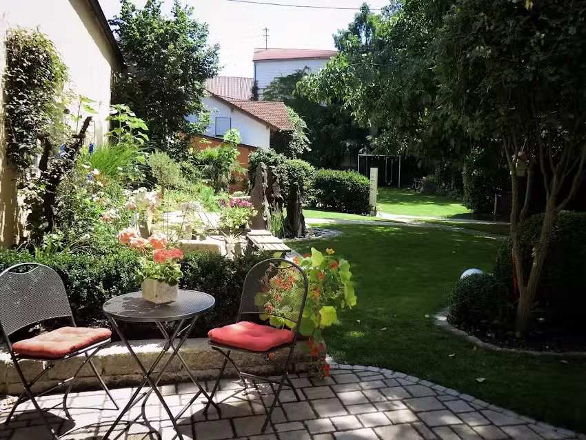 Carlbauer Pension & HOF