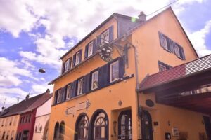 Cleo&rsquo;s Hotel u. Caf&eacute; Kallstadt