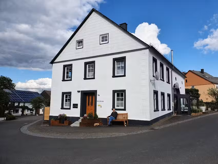 das alte pfarrhaus