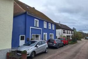 Das Blaue Haus an der Wadrill, Gästezimmer und FeWos