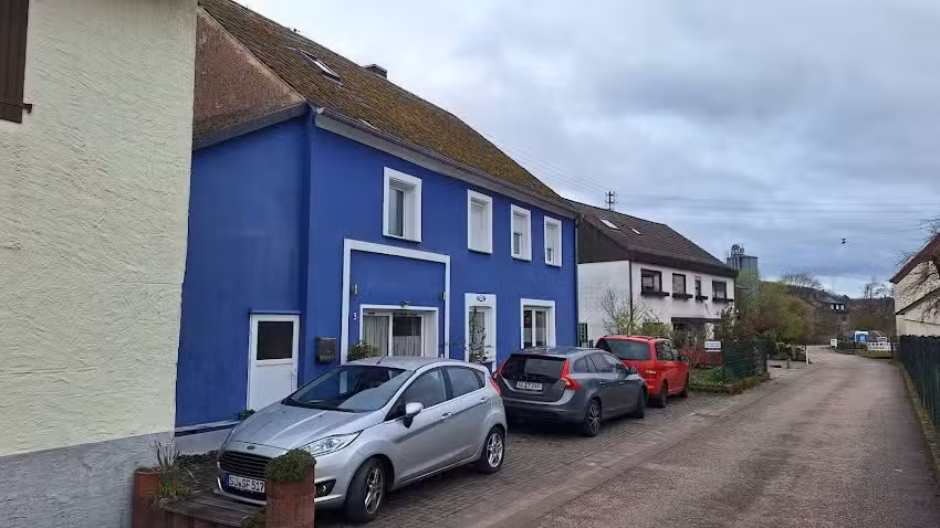 Das Blaue Haus an der Wadrill, Gästezimmer und FeWos