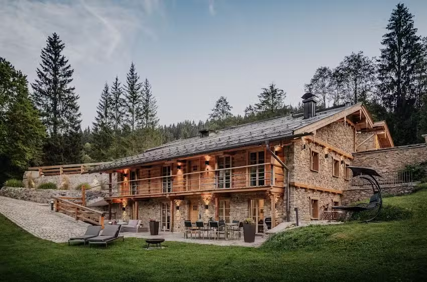 DIE SUTTENH&Uuml;TTE