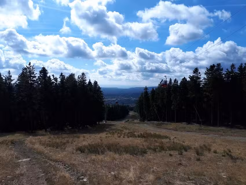 Drei M&auml;del Haus