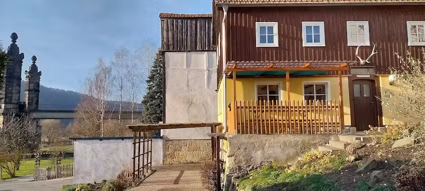 Elblandhaus