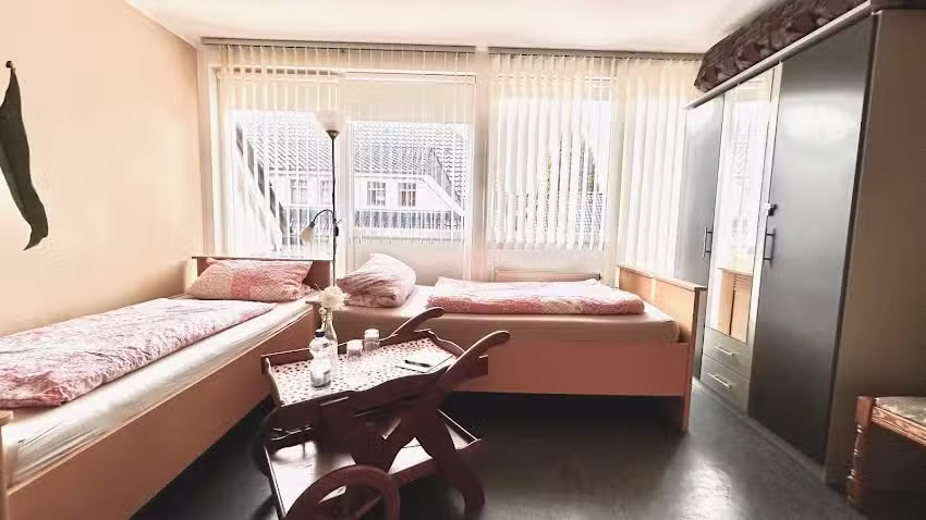 Elenas Pension