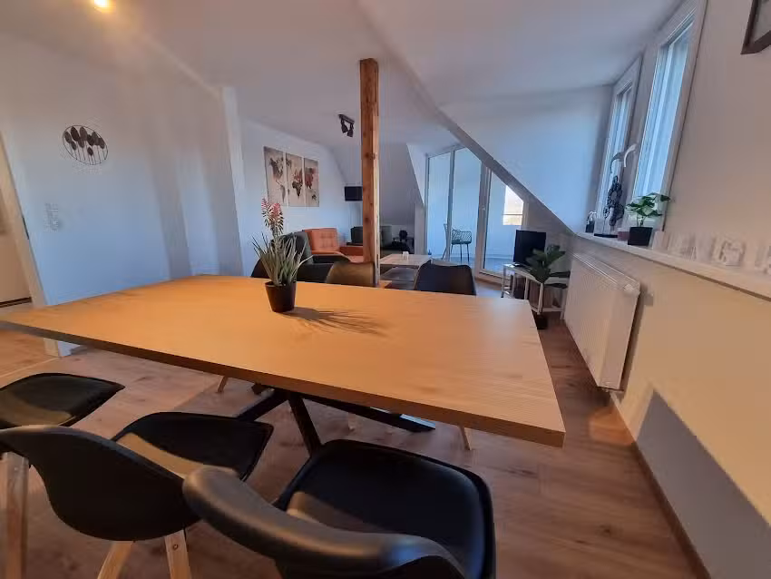 Evelyns Apartment