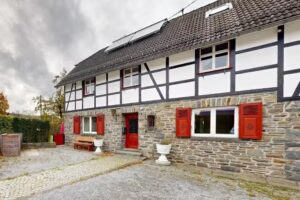 Ferienhaus Eifel-Oase mit Wellness Sauna und Hot Tub