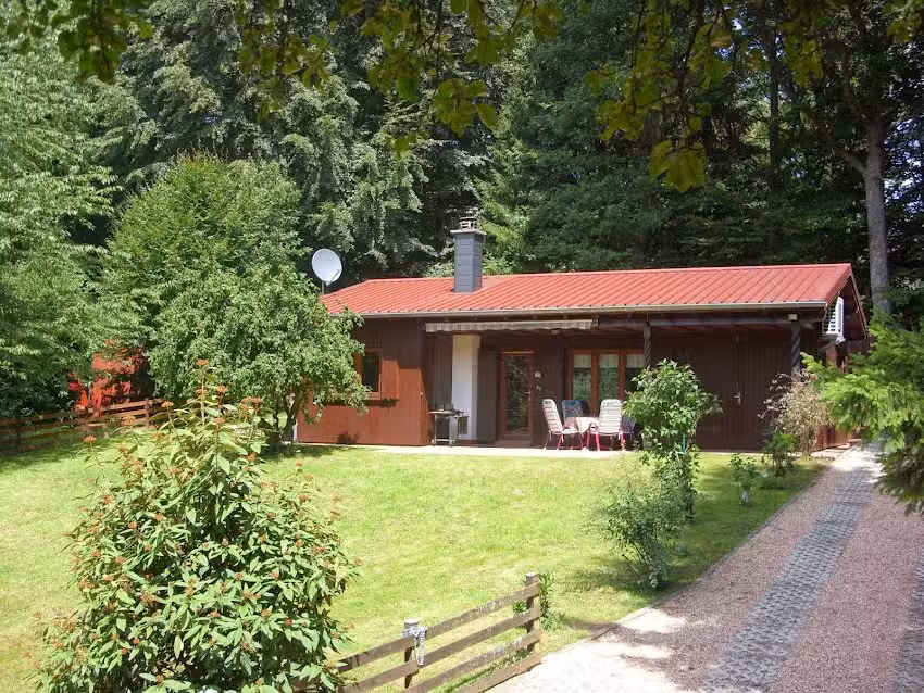 Ferienhaus Ferienwohnung &bdquo;Am W&auml;ldchen&ldquo;