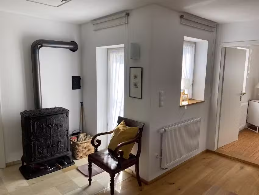 Ferienhaus mit Balkon und Garten