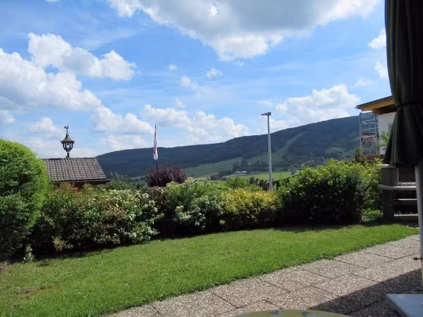 Ferienhaus Rh&ouml;ndistel
