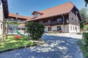 Ferienhof Landhaus Guglhupf