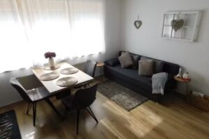 Ferienwohnung am Kirchberg Sonnenb&uuml;hl