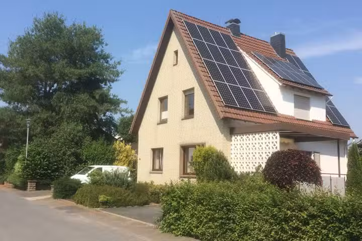 ferienwohnung-enger.com