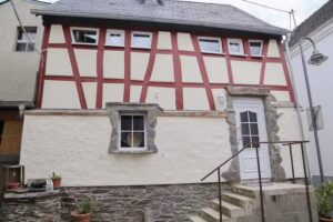 Ferienwohnung & Hotelzimmer Untermosel