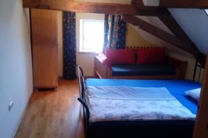 Ferienwohnung in alten Mauern
