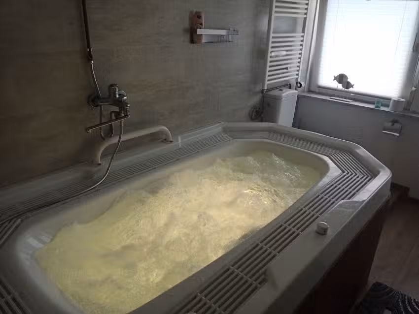 Ferienwohnung Mit Whirlpool
