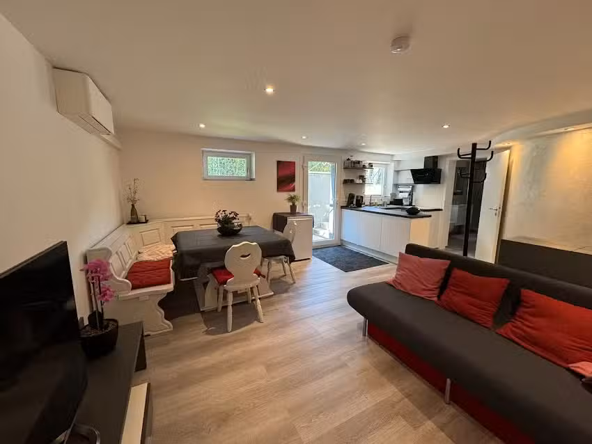 Ferienwohnung &Ouml;tigheim