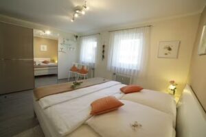 Ferienwohnung R&ouml;der