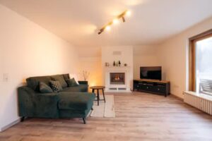 Ferienwohnung Waldgefl&uuml;ster