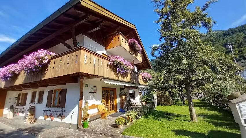 Ferienwohnungen am Enzianweg