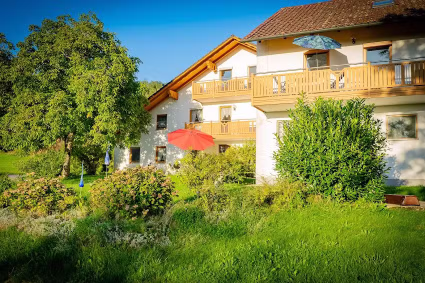 Ferienwohnungen Bauer &ndash; Auszeit mit Ausblick