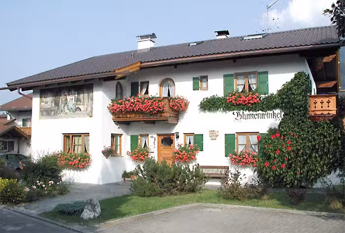 Ferienwohnungen Blumenwinkel
