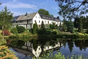 Ferienwohnungen &bdquo;Forsthaus Landleben&ldquo;