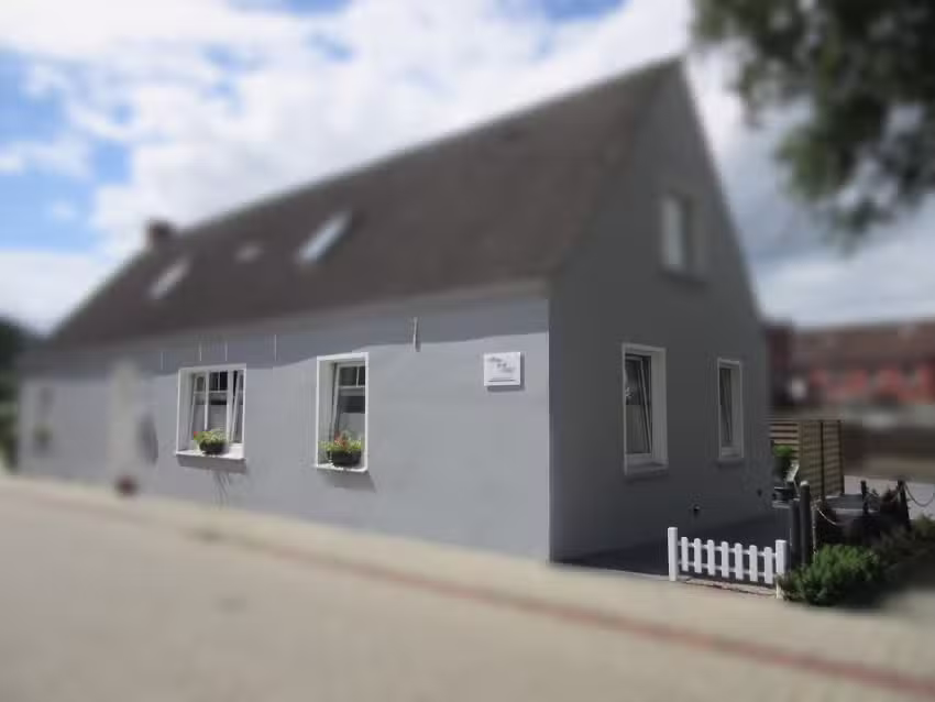 Ferienwohnungen &bdquo;Huus up de Warf&ldquo; und &bdquo;Ebbe und Flut&ldquo;