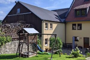 FeWo Aus-Zeit auf dem Lande – Familie Mühlner