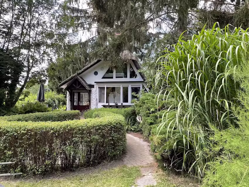 Finnh&uuml;tte Canow