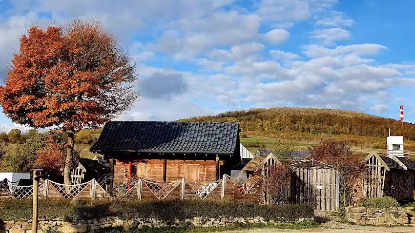 Flugplatz Dolmar &ndash; Camping