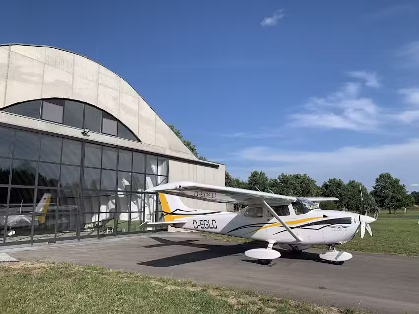 Fly-in Shelter