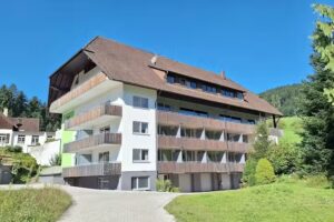 Fuxxbau &ndash; Wirtschaft & Hotel