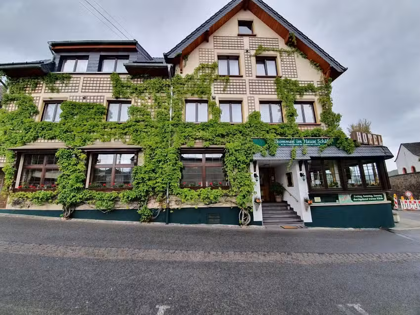 Garni Hotel Sch&auml;fer