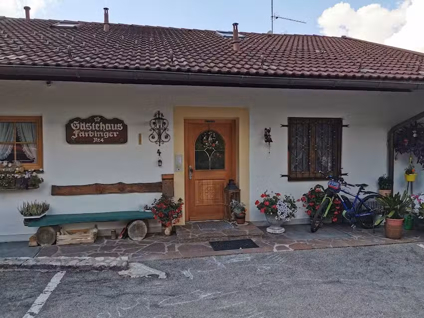 G&auml;stehaus F&auml;rbinger